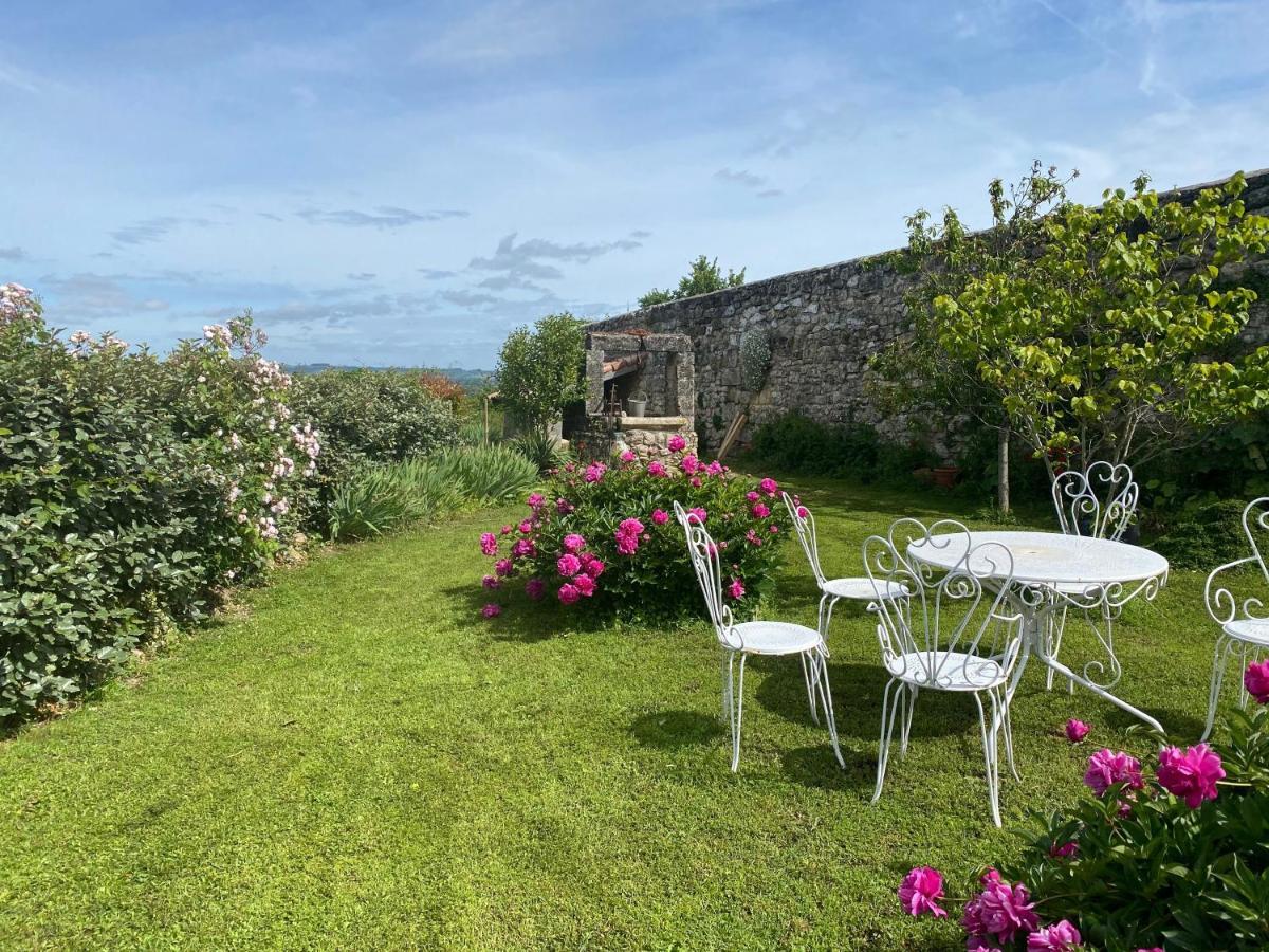 Le Prieure De Saint Pierre Bed & Breakfast Dış mekan fotoğraf