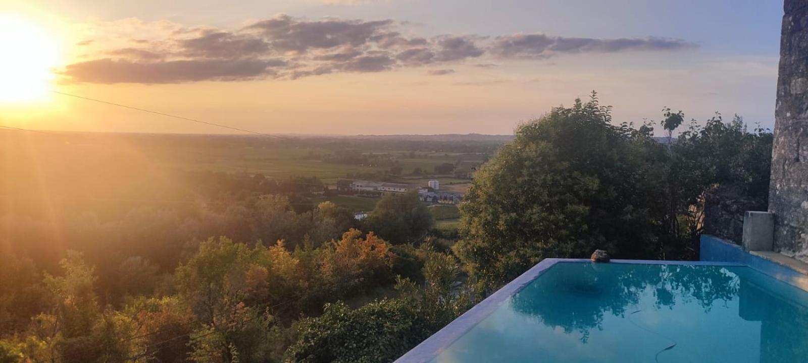 Le Prieure De Saint Pierre Bed & Breakfast Dış mekan fotoğraf