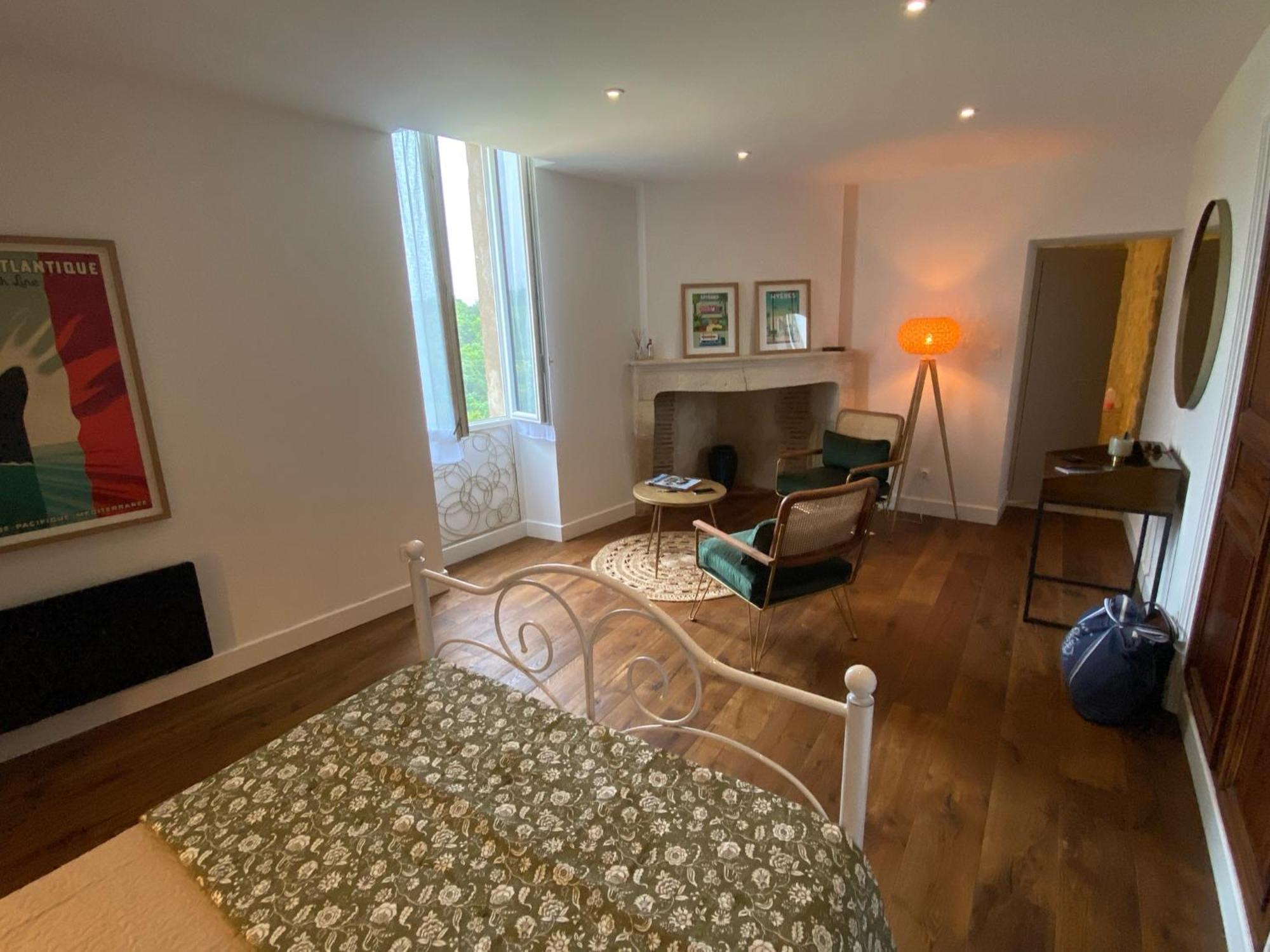 Le Prieure De Saint Pierre Bed & Breakfast Dış mekan fotoğraf